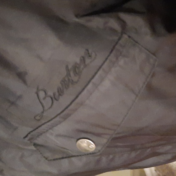 Burton Duchess snowboard jacket - Picture 5 of 16